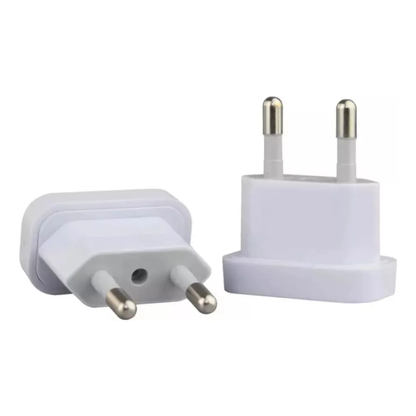 Adaptador de Enchufe Americano (Pata Plana) a Nacional (Pata Redonda)