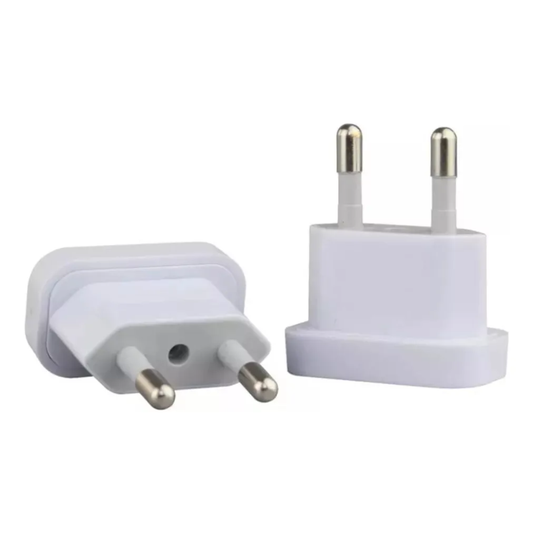 Adaptador de Enchufe Americano (Pata Plana) a Nacional (Pata Redonda)