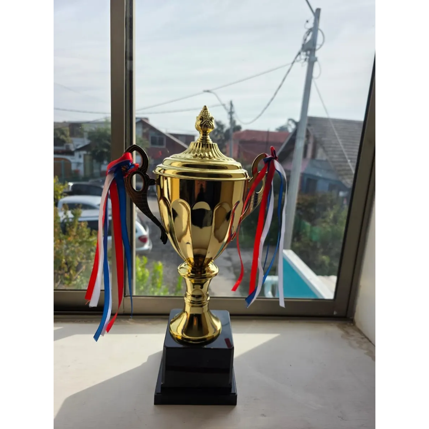 Trofeo Copa Deportiva de Metal Dorado con Cintas y Tapa Diferentes Medidas